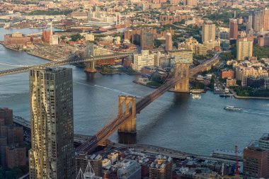 New York 'taki Brooklyn Köprüsü