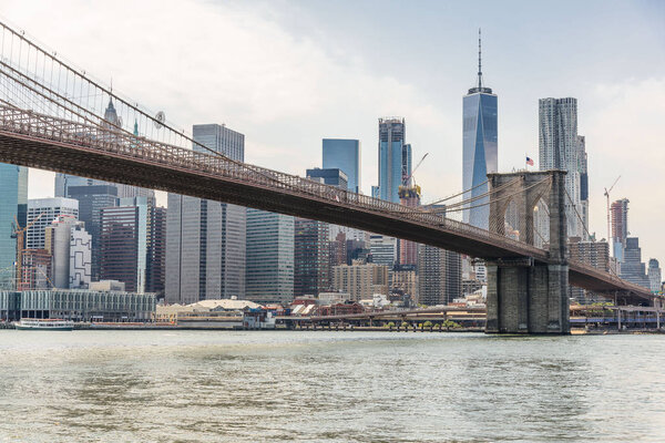 View over Lower Manhattan and the Brooklyn Bridge, from Brooklyn