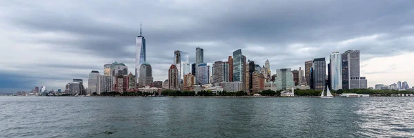 Horisont av nedre manhattan — Stockfoto