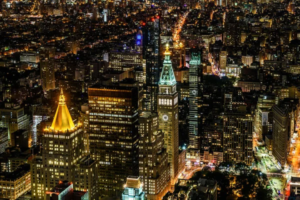 Paysage urbain nocturne de Manhattan — Photo