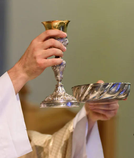 Viering van de rite van de Heilige brood — Stockfoto