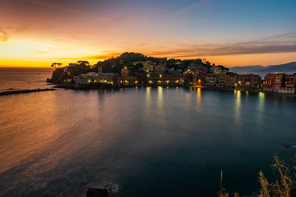 Puesta de sol en Sestri Levante — Foto de Stock