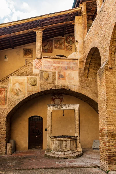 Goed in San Gimignano — Stockfoto