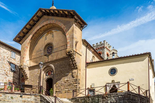 Kyrkan i Radda in Chianti — Stockfoto