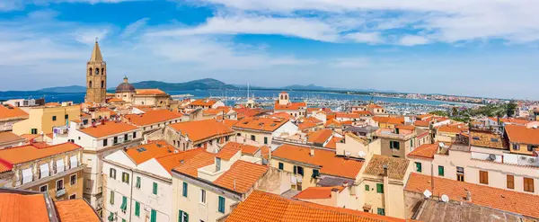 Stadtbild von Alghero — Stockfoto