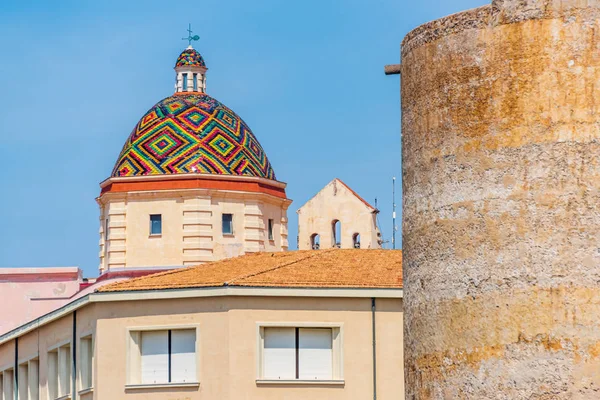 Colorful dome in Alghero — Stock Photo, Image