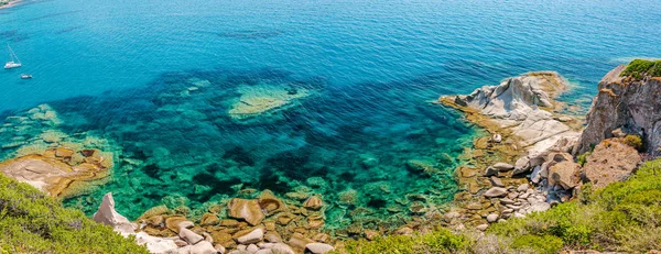 La costa vicino a Bosa — Foto Stock