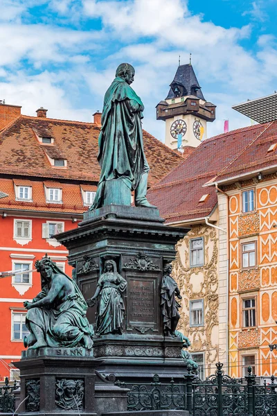 Estatua Medio Plaza Mayor Graz Uhrturm — Foto de Stock