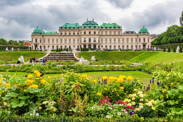 Das Belvedere Ist Ein Historischer Gebäudekomplex Wien Österreich Bestehend Aus — Stockfoto