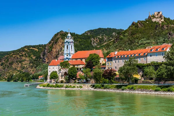 Village Église Château Durnstein Wachau Sur Danube Patrimoine Mondial Unesco Photos De Stock Libres De Droits