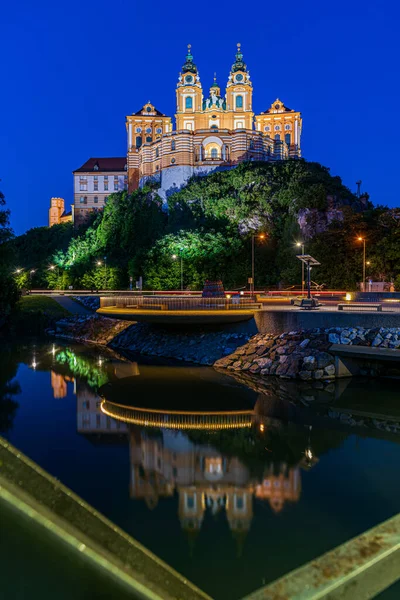 Melk Abbey Benediktinsk Kloster Ovanför Staden Melk Niederösterreich Österrike Klippig — Stockfoto