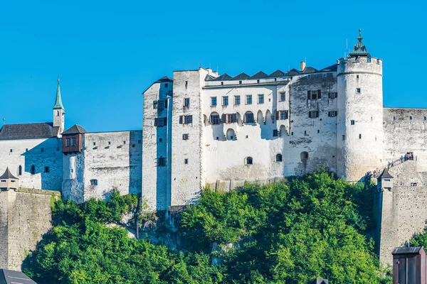 Hohensalzburg Erőd Festungsberg Tetején Helyezkedik Egy Kis Dombon Osztrák Salzburgban — Stock Fotó