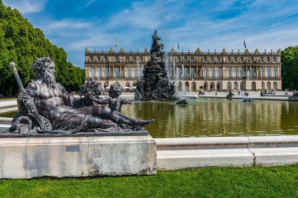 Herrenchiemsee Een Complex Van Koninklijke Gebouwen Aan Herreninsel Het Grootste Stockfoto