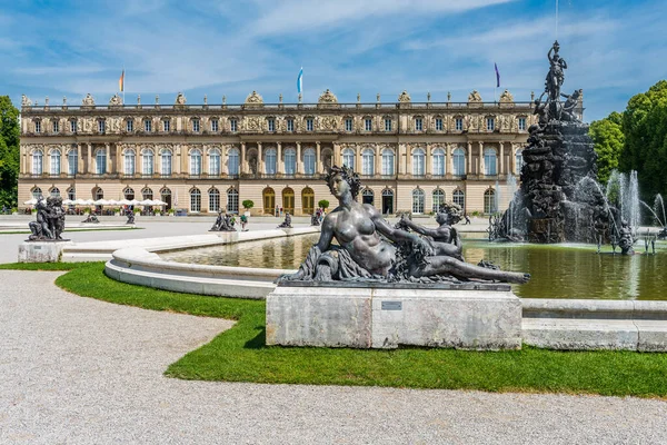 Herrenchiemsee Est Complexe Bâtiments Royaux Sur Herreninsel Grande Île Lac Photo De Stock