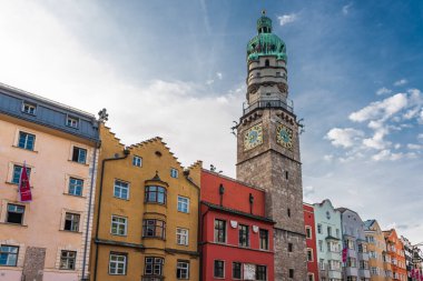 Avusturya 'nın eski Innsbruck kentindeki şehir kulesi.