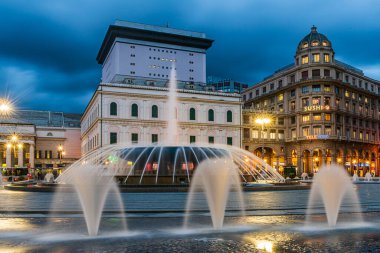 Cenova, İtalya - 27 Ocak 2020: Cenova 'nın ana meydanı çeşme ve su oyunlarıyla ünlüdür.