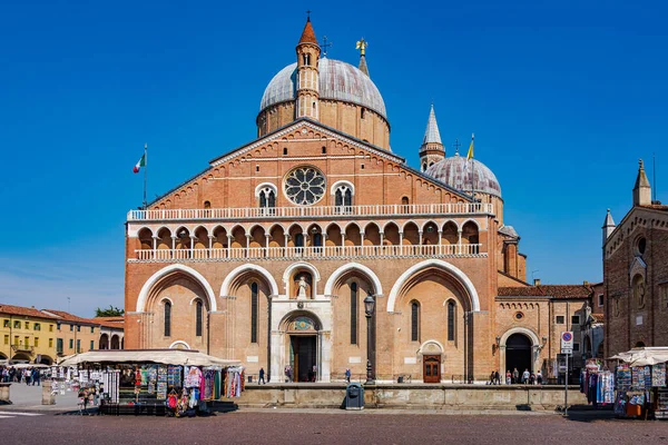 帕多瓦圣安东尼主教座堂 Pontifical Basilica Saint Anthony Padua 是意大利北部帕多瓦的一座罗马天主教教堂和小教堂 献给圣安东尼 — 图库照片