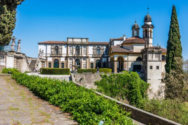 Villa Duodo (ayrıca Villa Valier olarak da bilinir), İtalya 'nın kuzeyindeki Veneto kentinde Monselice yakınlarında yer alan ve Vincenzo Scamozzi' ye atfedilen bir villadır.