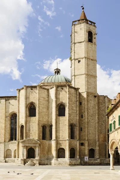Kościół S. Francesco — Zdjęcie stockowe
