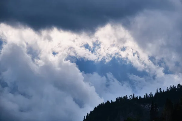 Güney Tirol İtalya 'da kayalar ve dağlar — Stok fotoğraf