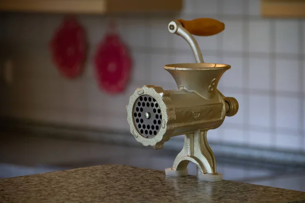 Mutfak Geçmişi Olan Kıyma Makinesi — Stok fotoğraf