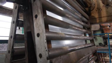 Endüstriyel motorlu parçaları dönen atış