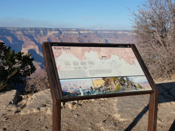 Rim trail sign at Grand Canyon — Stock Photo, Image