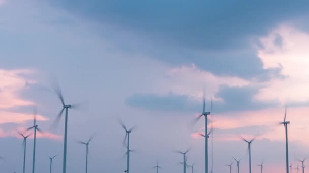 Time Lapse Background Turbinas Eólicas Durante Puesta Del Sol Industria — Vídeo de stock