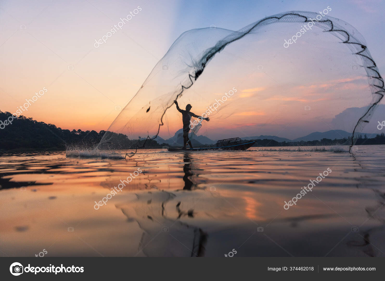 Asian Fishermen Throwing Fishing Net Twilight Wooden Boat Lake Concept  Stock Photo by ©worawit_j 374462018
