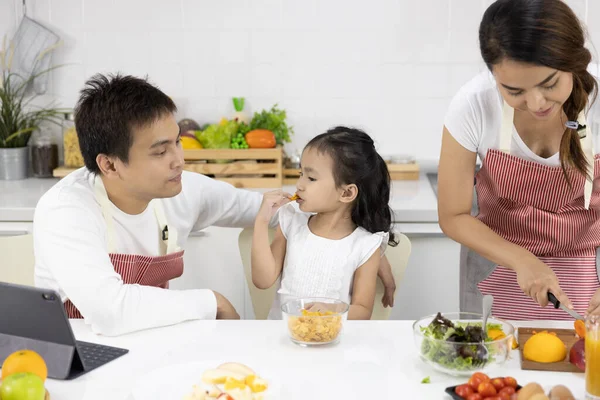 Happy Asian Family Make Cooking Mother Preparing Make Salad Vegetable — Stock Photo, Image