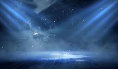 Geceleri karanlık kış ormanları. Kar, sis, ay ışığı. Ormanda ay ışığı olan karanlık neon gece arkaplanı. Ortadaki neon figür. Gece görüşü, sihir..