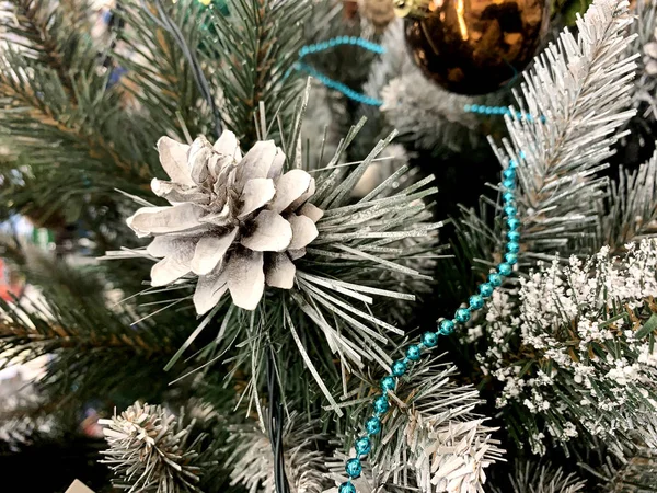 Brinquedos Natal Decorações Natal Ano Novo Fundo Lanternas Bolas Contas — Fotografia de Stock