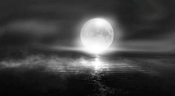 Dramatyczne Czarno Białe Tło Chmurne Nocne Niebo Światło Księżyca Refleksja — Zdjęcie stockowe
