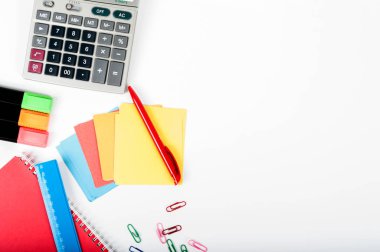 Ofis, okul, iş, eğitim ve teknoloji kavramı - clo