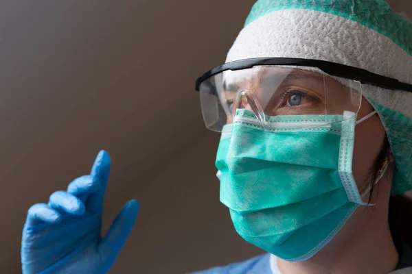 Une Infirmière Portant Masque Facial Concept Protection Infirmières Travailleuses — Photo