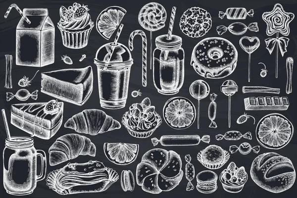 Vectorset van met de hand getrokken krijtkaneel, macaron, lolly, bar, snoepjes, sinaasappels, broodjes en broodjes, croissants en brood, aardbei, melkdozen, smoothie cup, lolly, smothie potjes, cheesecake — Stockvector