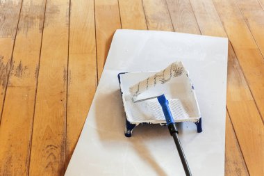 Beyaz Boya Yuvarlağı Yüzeyleri Boyamaya Hazır