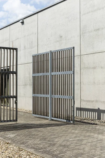 Modern Open Entry Gate For Warehouse — 스톡 사진