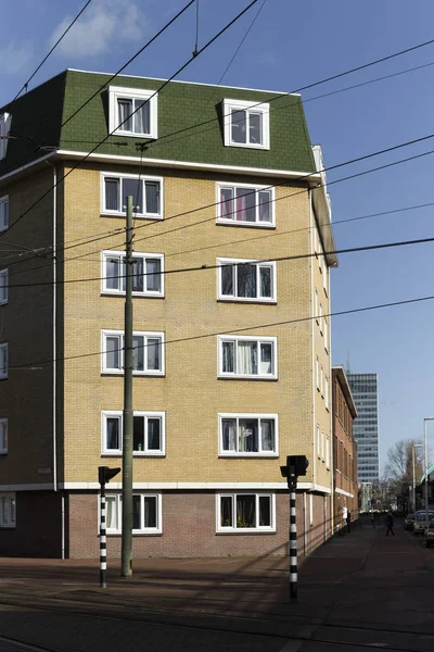 Appartement à l'intersection avec Tram Crossing — Photo