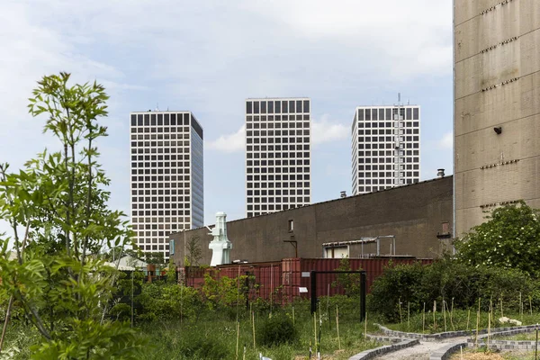 Déchets industriels dans le district portuaire de Rotterdam — Photo