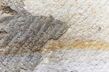 Sert Yüzey Duvarı Parçalanması