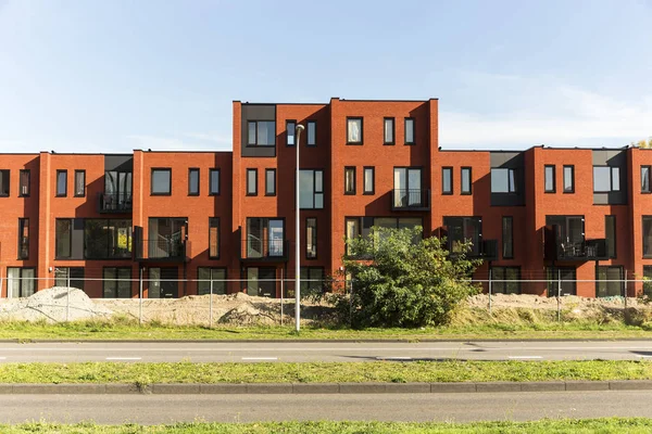 New Brick Dutch Apartment Development — 스톡 사진