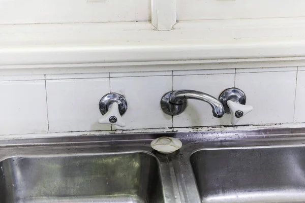 Retro Style Domestic Sink — Stock Photo, Image