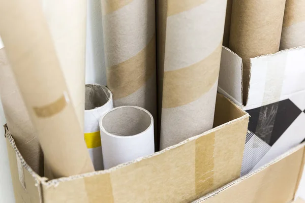 Caixas de tubos de correio armazenadas prontas para envio — Fotografia de Stock