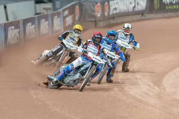 Fredrik lindgren erste aus der kurve bei stockholm fim speedwa — Stockfoto