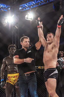 Kazanan Alexander Bergman Lahat Faye, üstün Challeng karşı