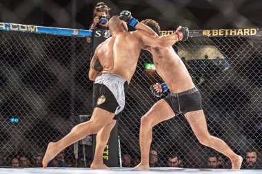 Arada Michel Ersoy vs Fabien GALLINARO çift Chall, mücadele