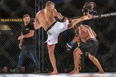Oliver Enkamp vs Rickson Pontes mücadele 