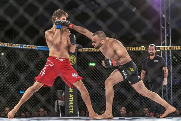 Combat entre Saeed Ganji vs Patrik Pitela au défi supérieur — Photo