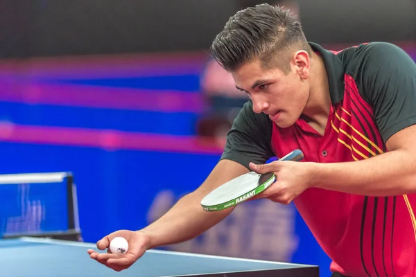 Par Gerell (SWE) vs Martin Allegro (BEL) al tavolo da ping pong — Foto Stock